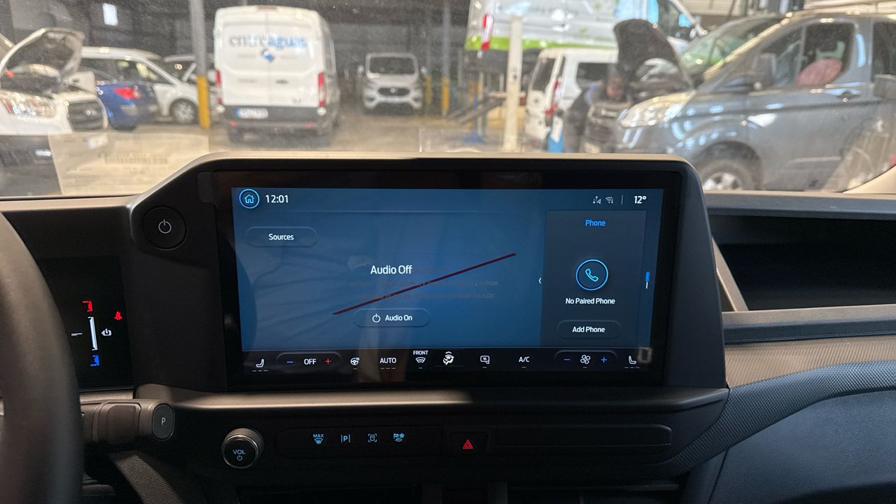 Ford Transit Custom 64KWH 100KW 320 TREND DC VAN RWD SWB 136 - foto 17