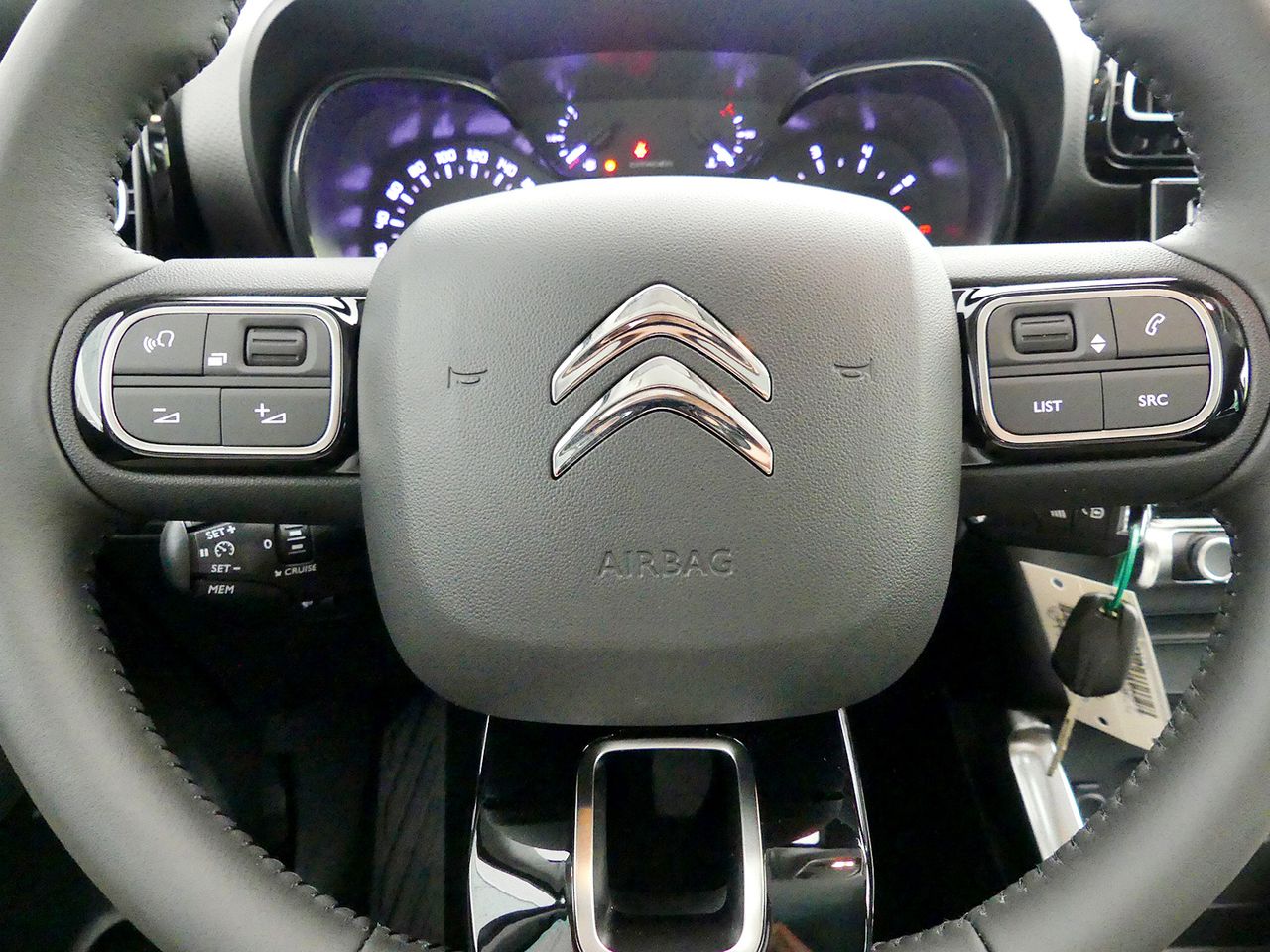 Citroën C3 Aircross 1.5 BLUEHDI 81KW S&S C-SERIES 110CV 5P 6 - foto 18