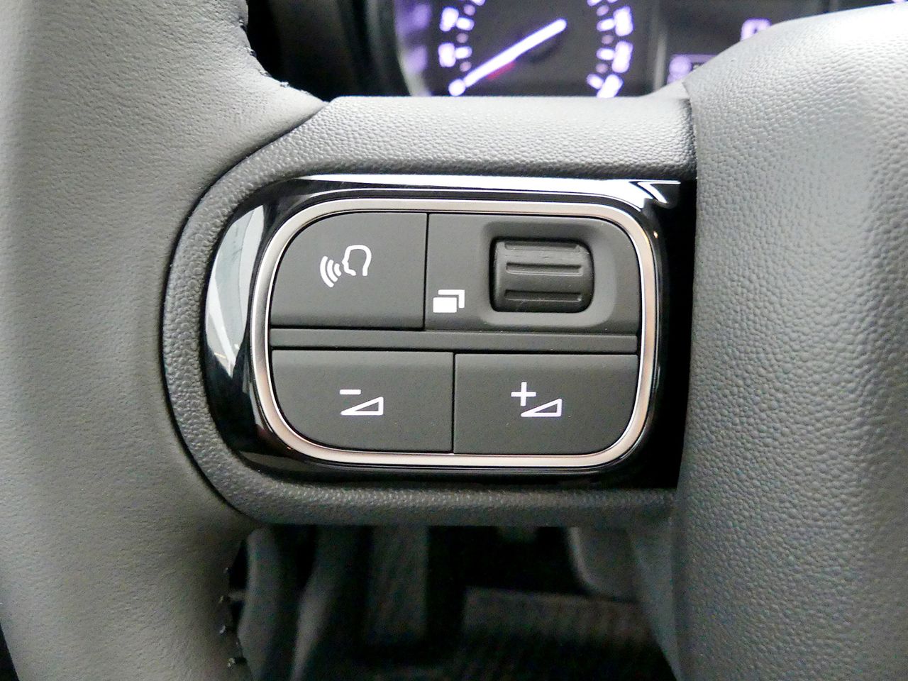 Citroën C3 Aircross 1.5 BLUEHDI 81KW S&S C-SERIES 110CV 5P 6 - foto 19