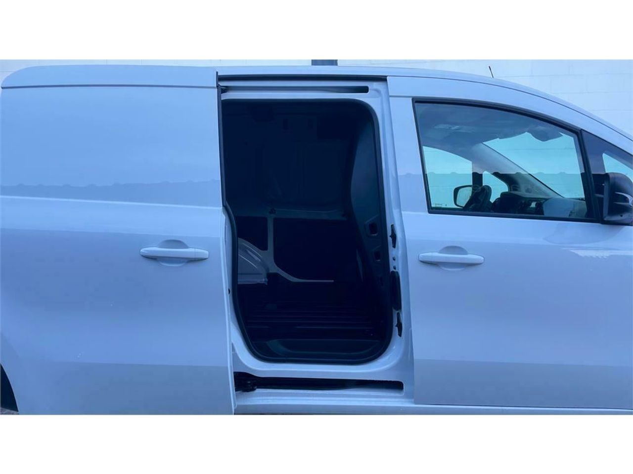 Mercedes Citan eCitan Furgon - foto 12