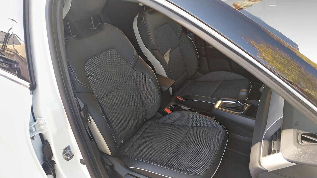 Renault Captur e-tech techno 105kw - foto 9