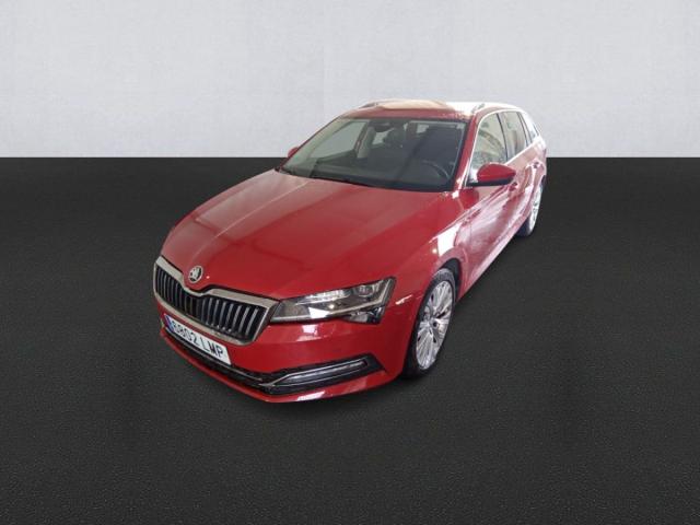 SKODA - Superb Station Wagon - Superb 2.0 TDI DSG Wagon Styl - foto 5