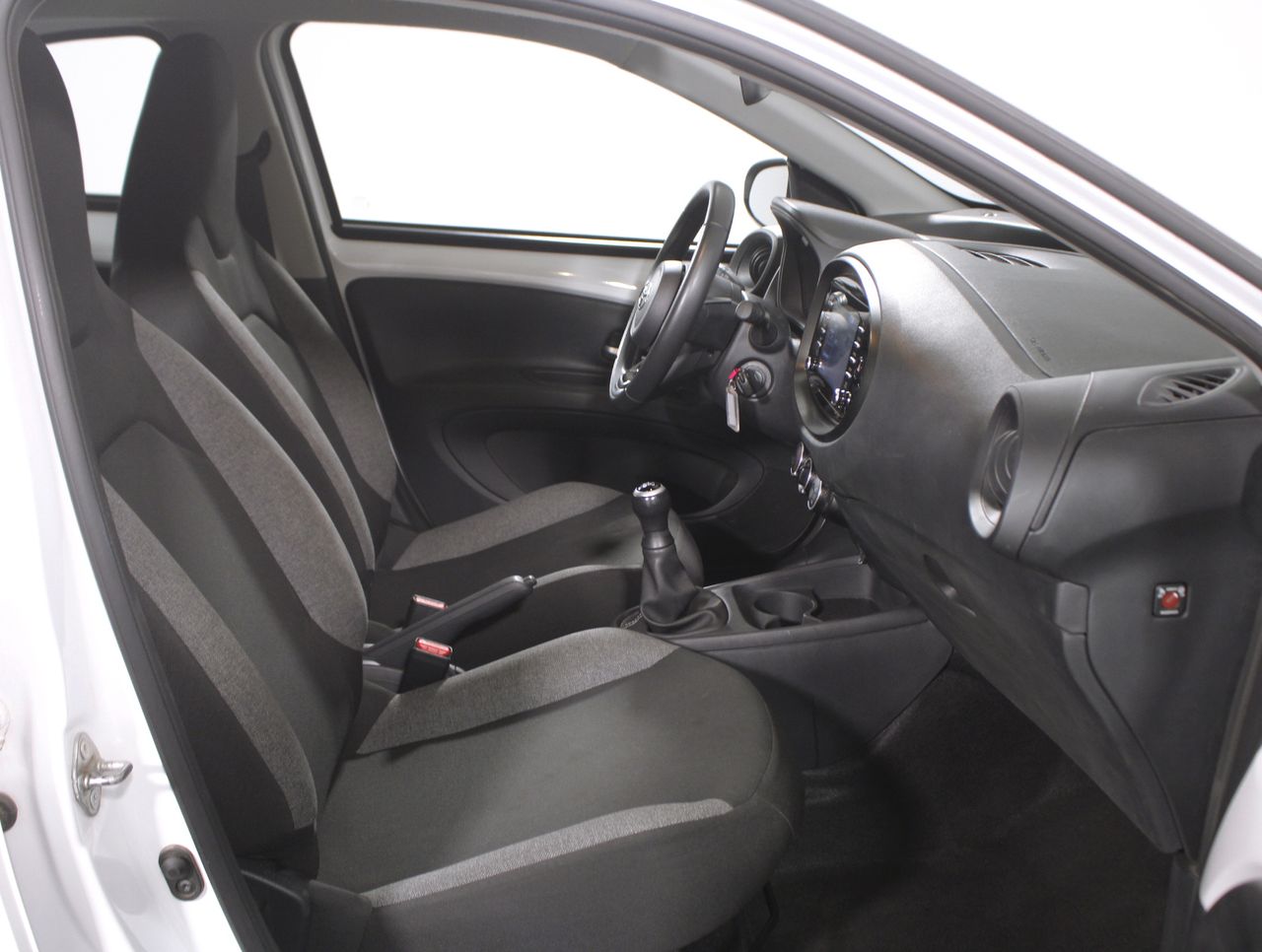 Toyota Aygo 1.0 VVT-I PLAY 5P - foto 5