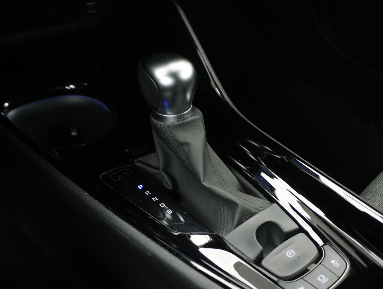 Toyota C-HR 1.8 VVT-I HYBRID ADVANCE AUTO 5P - foto 10