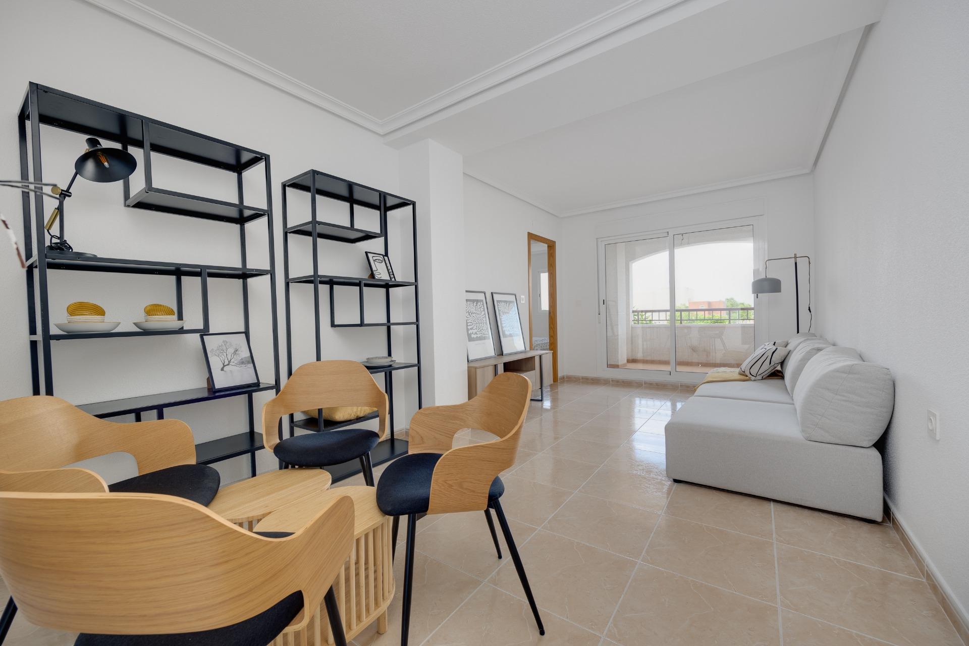 Apartamentos renovados en el centro de San Fulgencio - foto 14