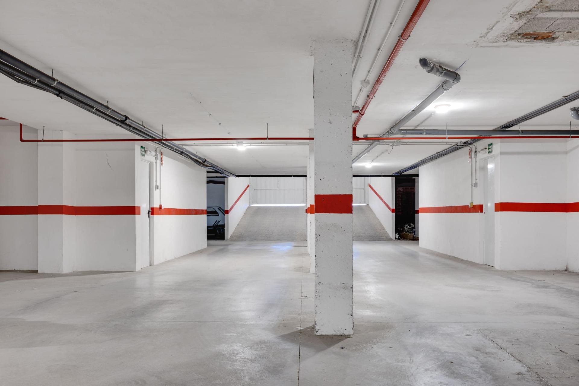 Apartamentos renovados en el centro de San Fulgencio - foto 34