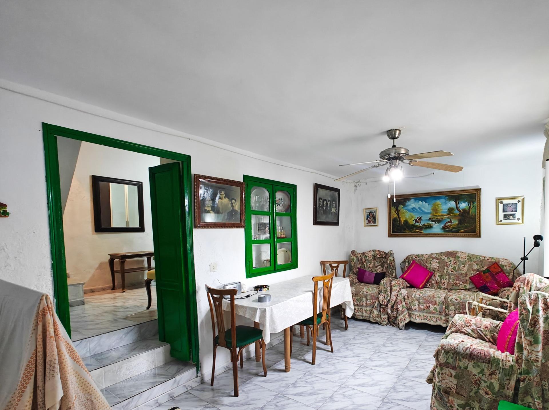 ️ Auténtica Casa de Pueblo en Olula de Castro: Refugio en lo - foto 3