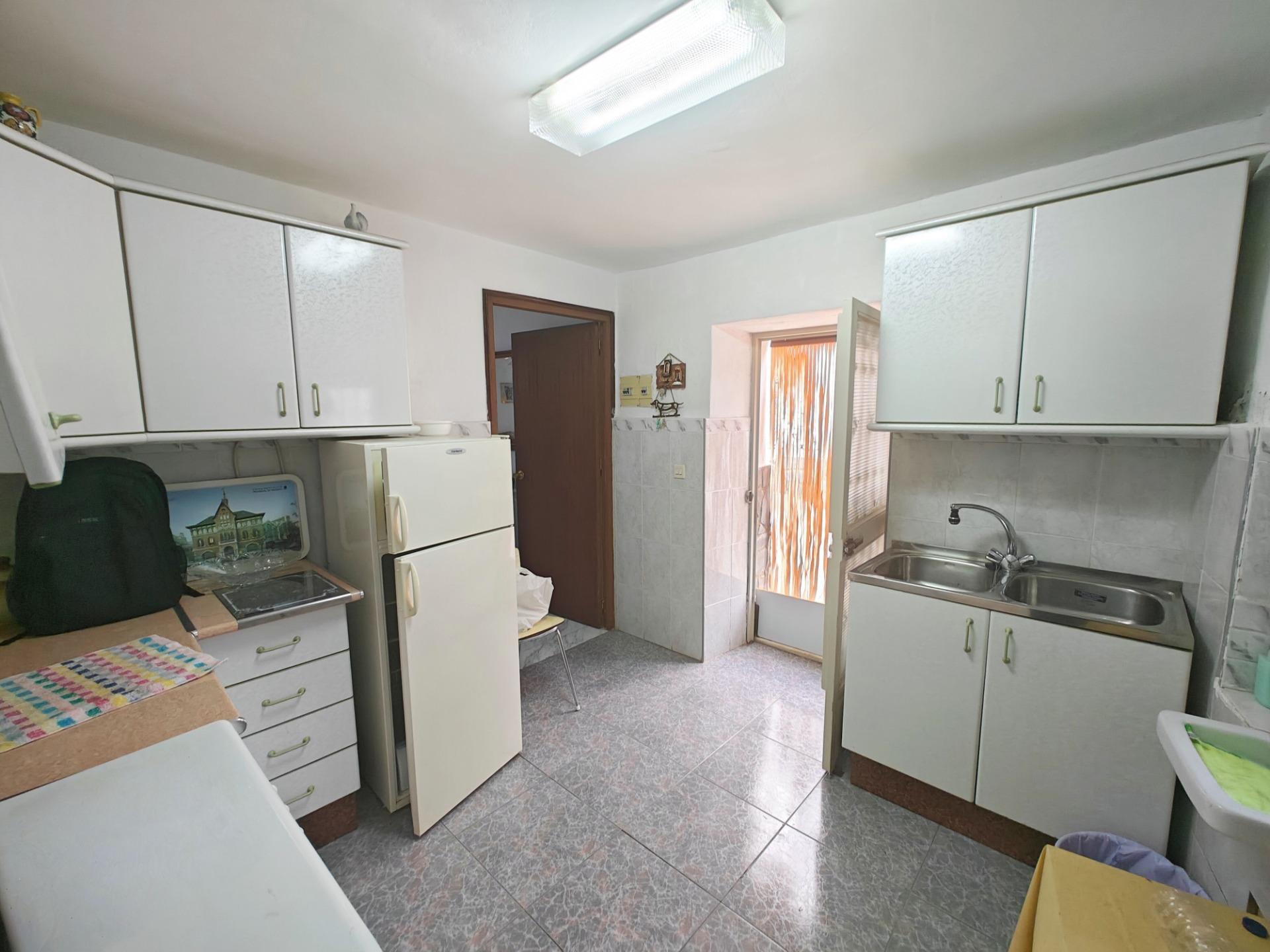 ️ Auténtica Casa de Pueblo en Olula de Castro: Refugio en lo - foto 20