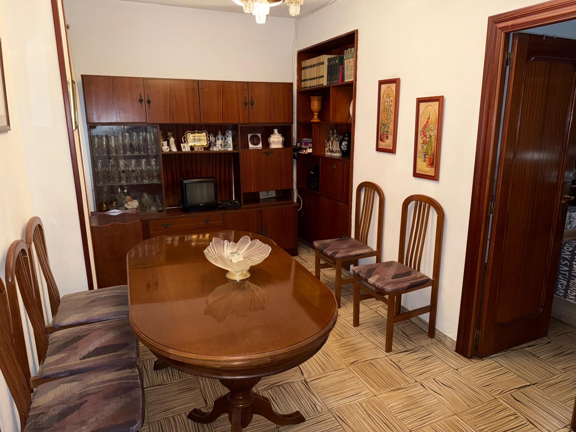 ¡Oportunidad Única en el Corazón de Alicante – Zona Plaza De - foto 4