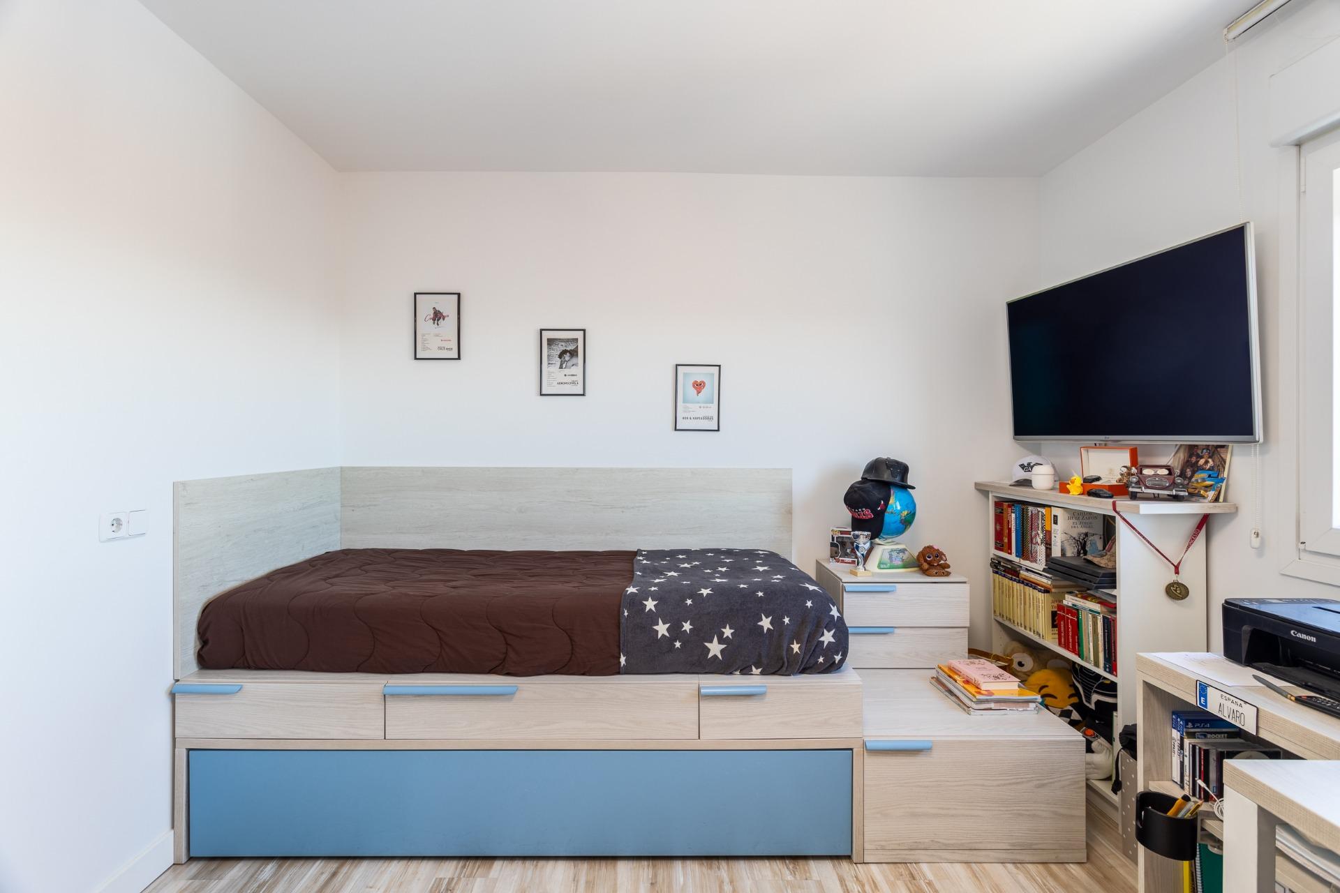 Piso de 4 dormitorios con terraza, garaje y piscina en urban - foto 21