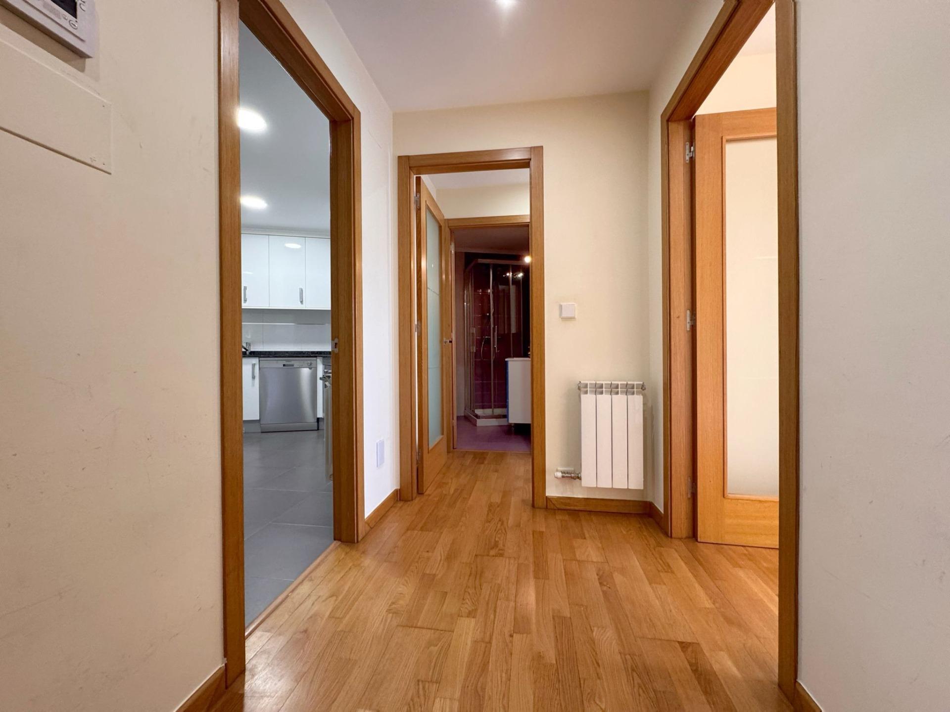 Luz, amplitud y comodidad a un paso del centro - foto 4