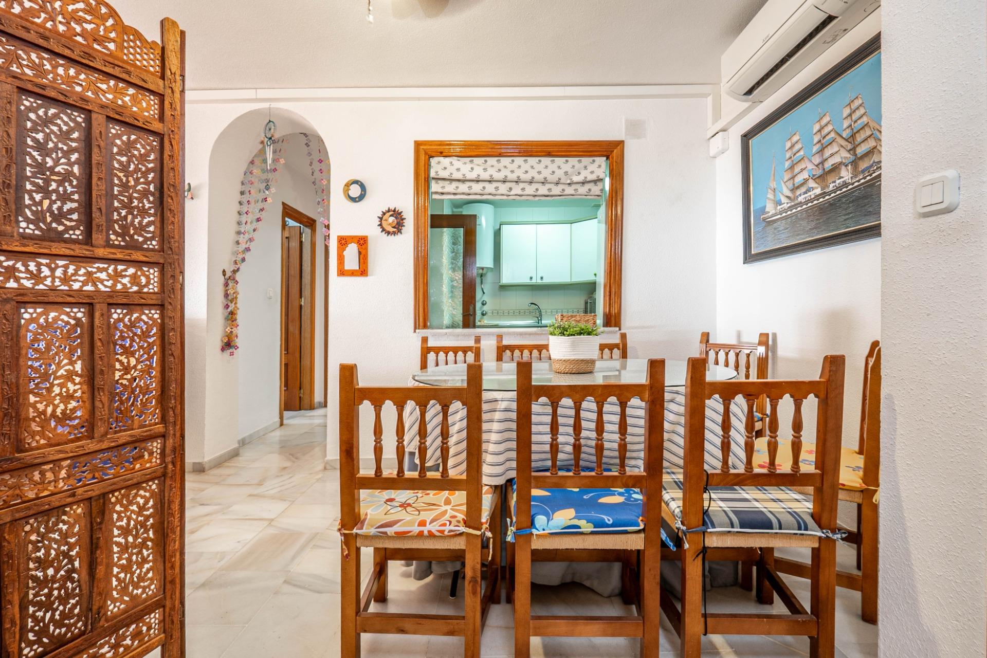 Magnífico apartamento de 2 habitaciones, terraza y garaje en - foto 8