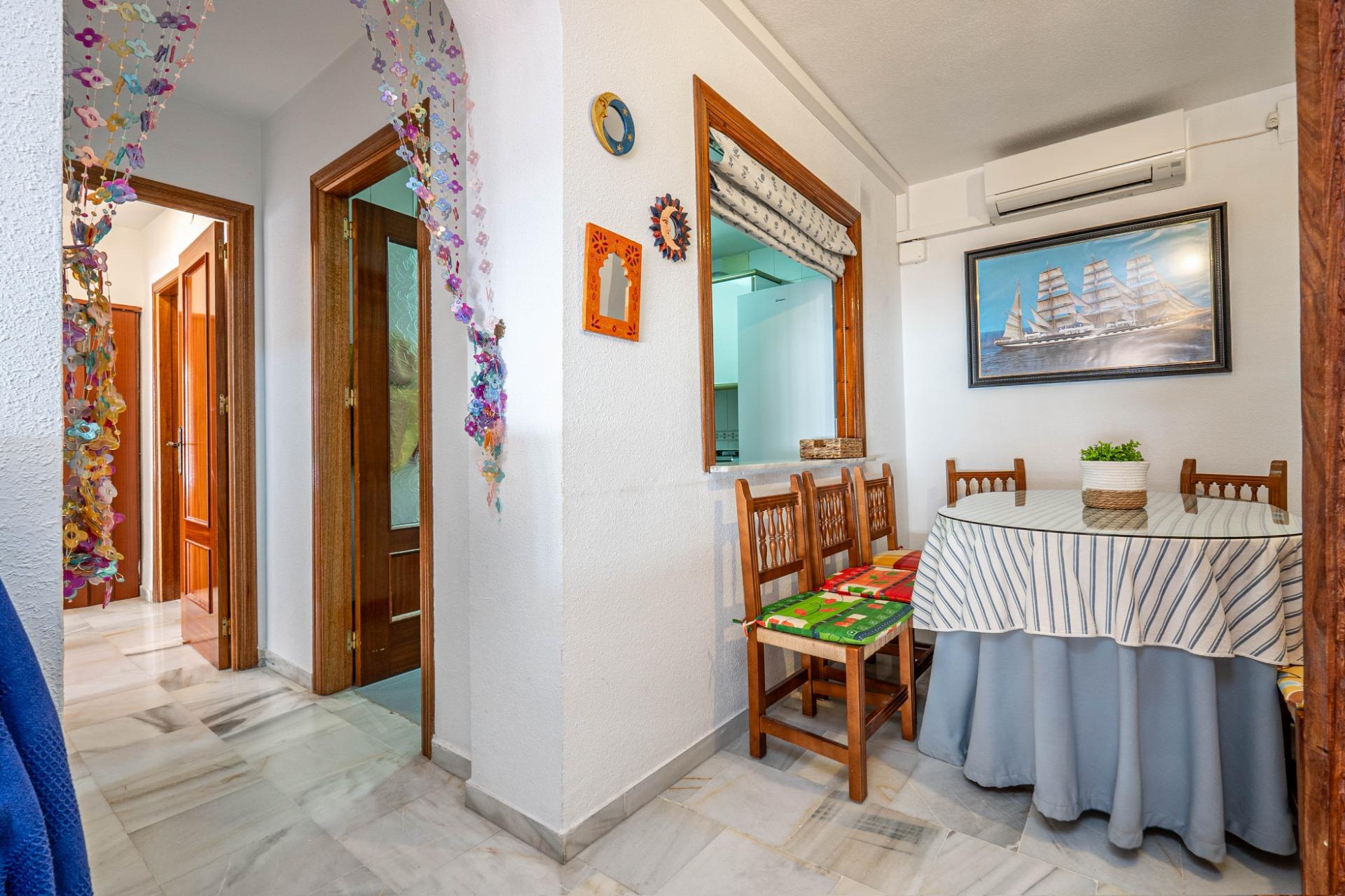 Magnífico apartamento de 2 habitaciones, terraza y garaje en - foto 19