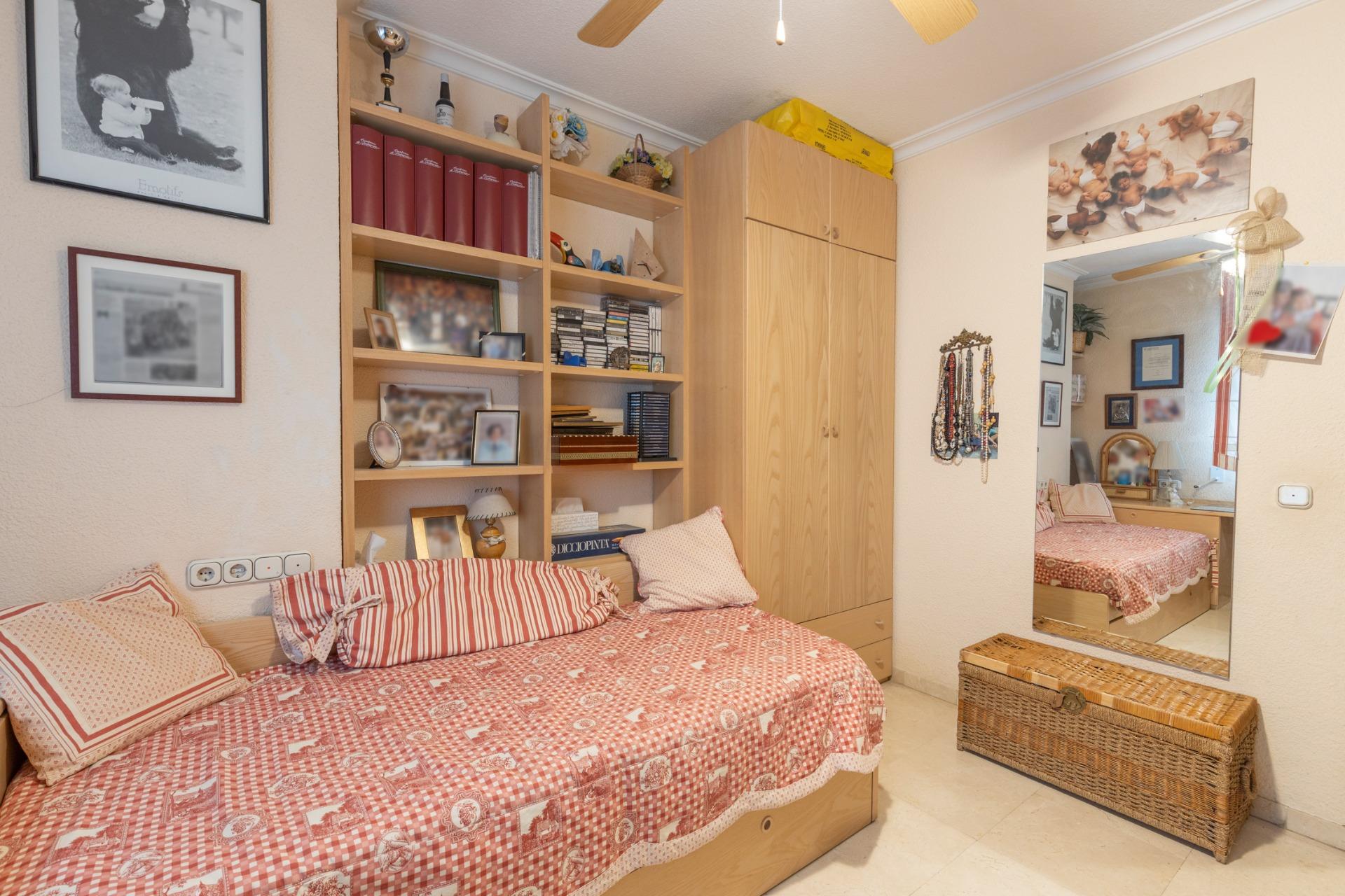 Piso en pleno centro de Granada con 2 plazas de garaje y tra - foto 46