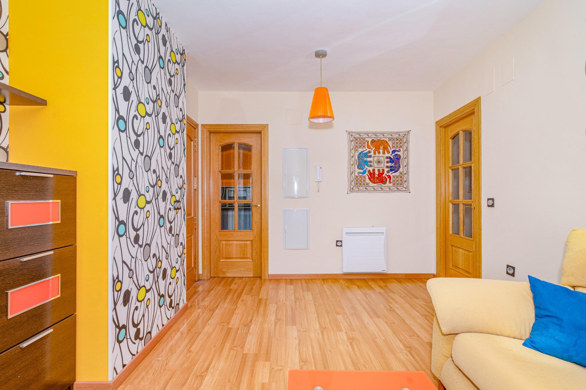 Oportunidad, estupendo piso amueblado y listo para entrar a  - foto 5