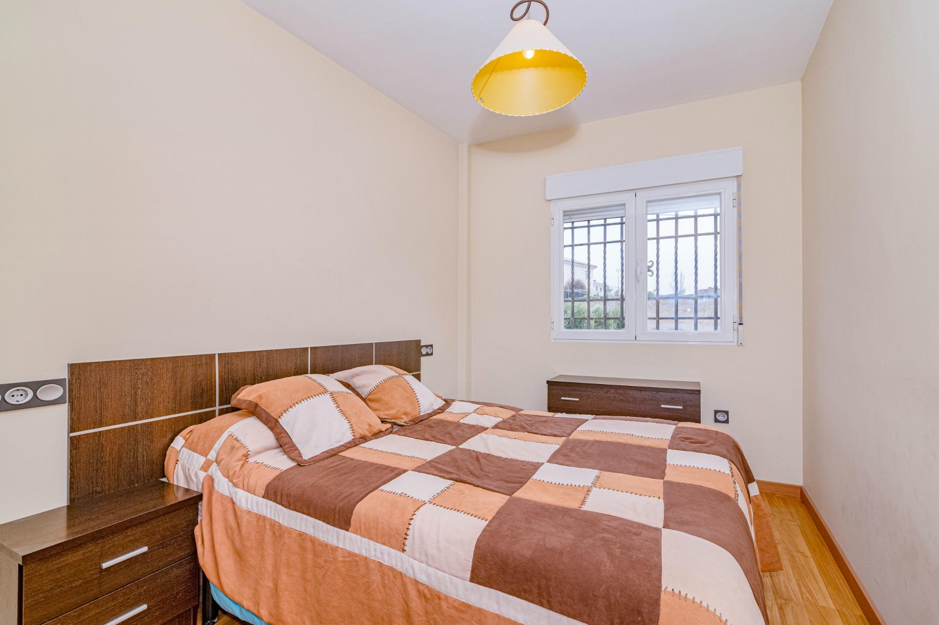 Oportunidad, estupendo piso amueblado y listo para entrar a  - foto 7