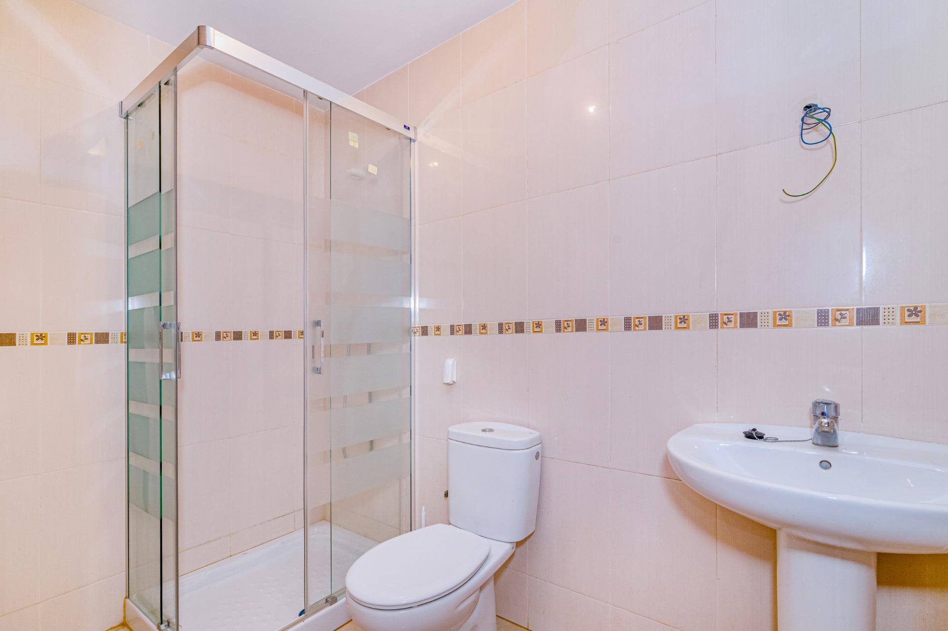 Oportunidad, estupendo piso amueblado y listo para entrar a  - foto 10