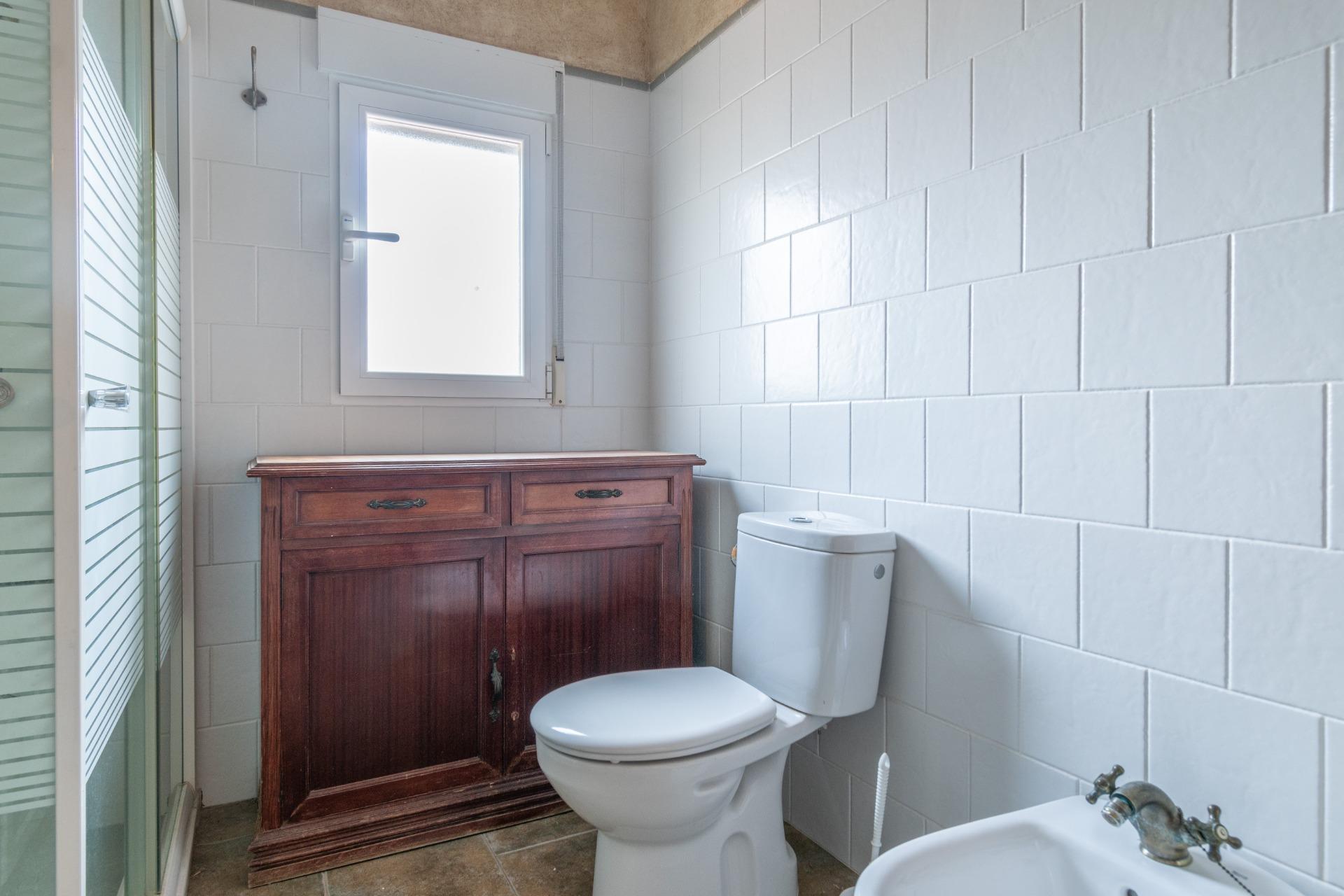 Impresionante Chalet en Otura con Piscina y Vistas - foto 47