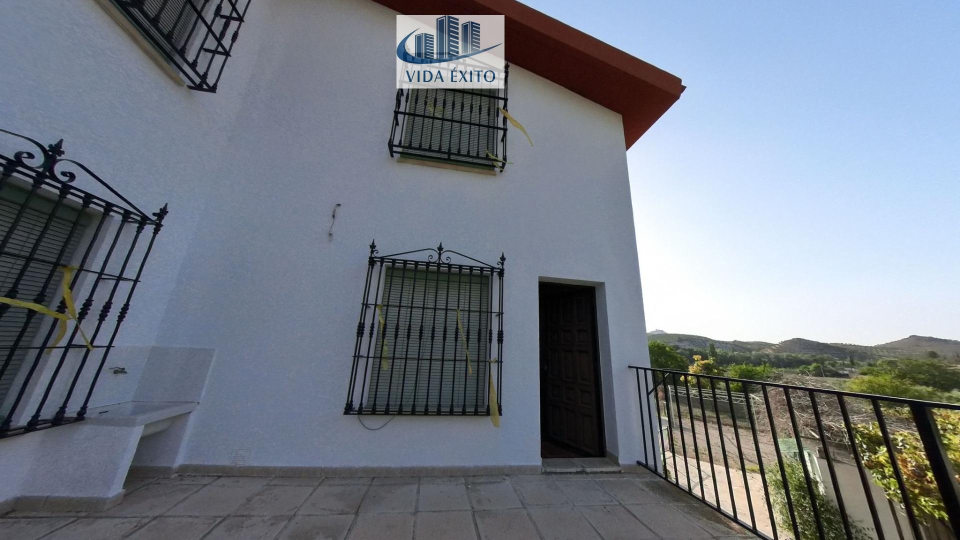 CHALET EN PUENTE LA SIERRA - foto 13