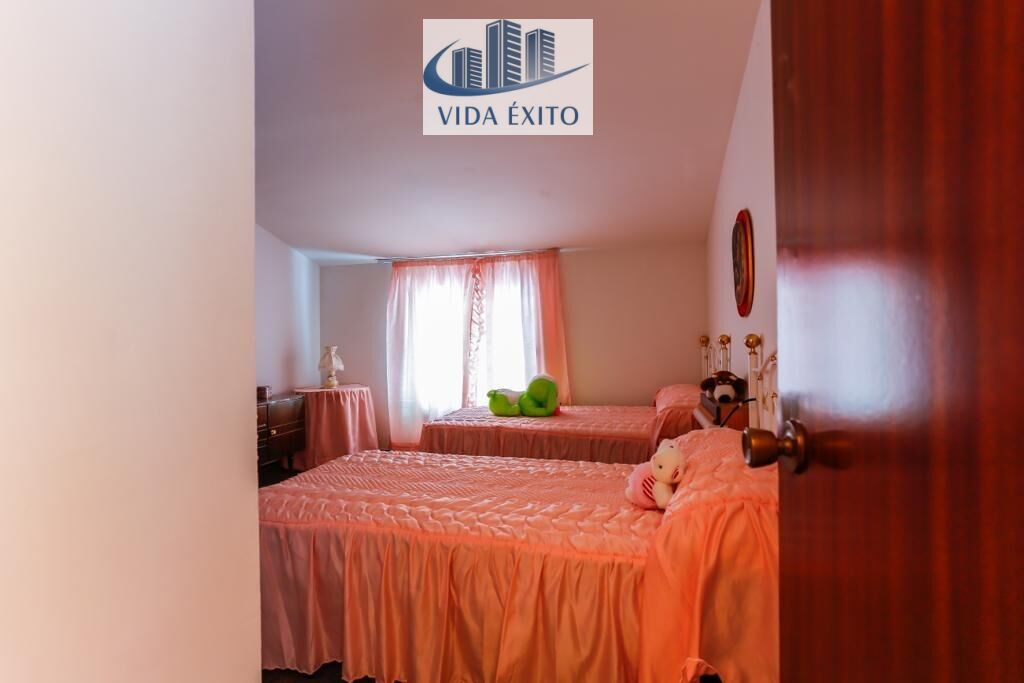 CHALET EN PUENTE LA SIERRA - foto 36