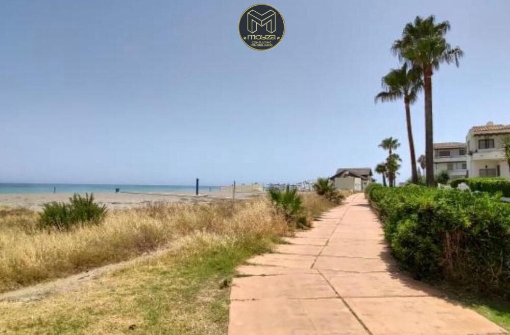 ALQUILER EN MANILVA - foto 6