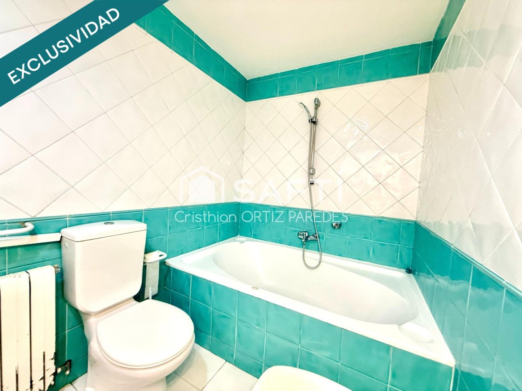 Piso de 130 m² con 2 plazas de parking incluidas en Lloret d - foto 11