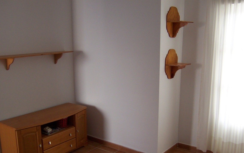 EN VENTA PISO IDEAL CON GARAJE EN MANILVA - foto 11