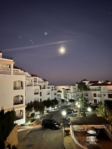 SE VENDE ESTE ESPECTACULAR APARTAMENTO EN SABINILLAS - foto 2