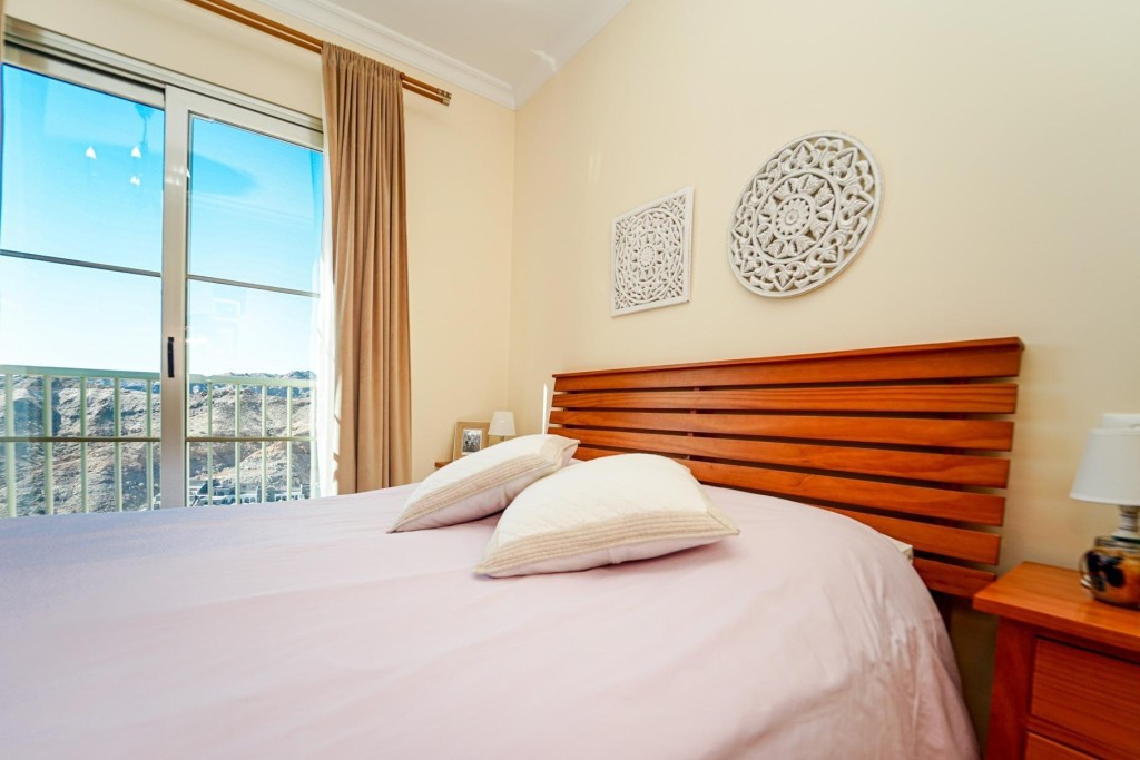 Dúplex moderno con amplia terraza en Puerto Rico - foto 25