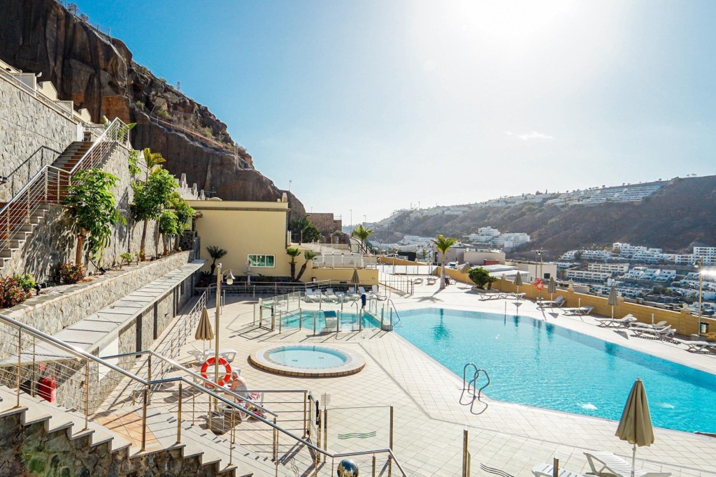 Dúplex moderno con amplia terraza en Puerto Rico - foto 45