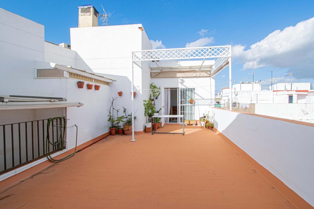Espectacular vivienda con terraza junto Plaza de Santa Catal - foto 20