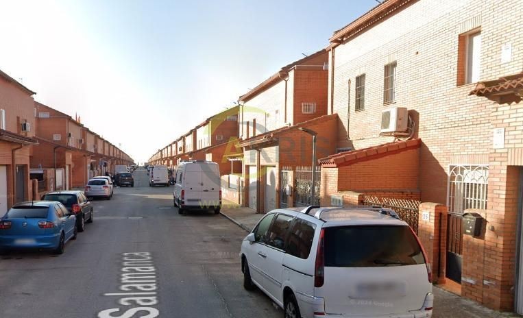 ¡¡VIVIENDA OCUPADA, NO SE PUEDE VISITAR!! EN CHOZAS DE CANALES
