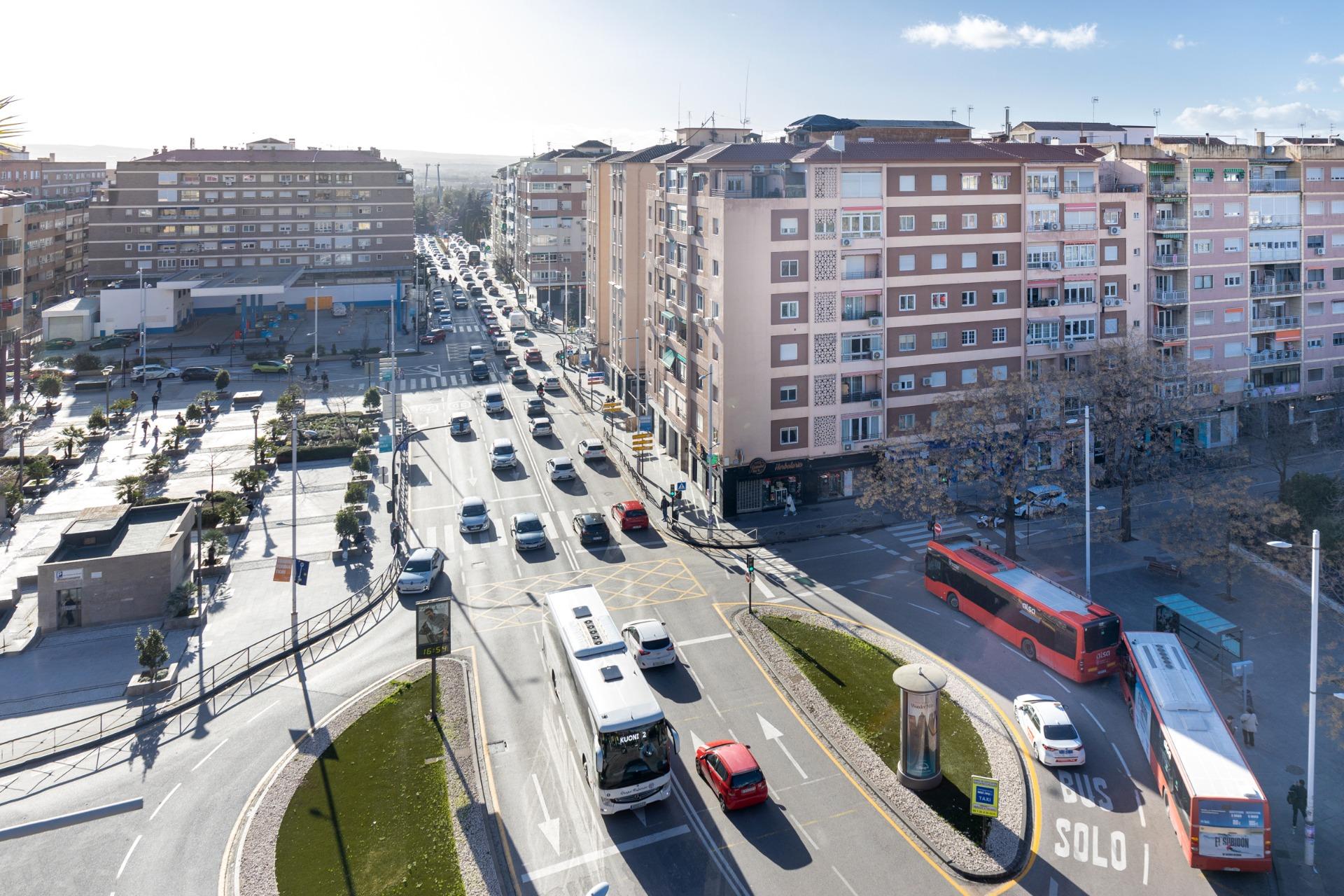 IMPRESIONANTE ATICO EN GRANADA - foto 47