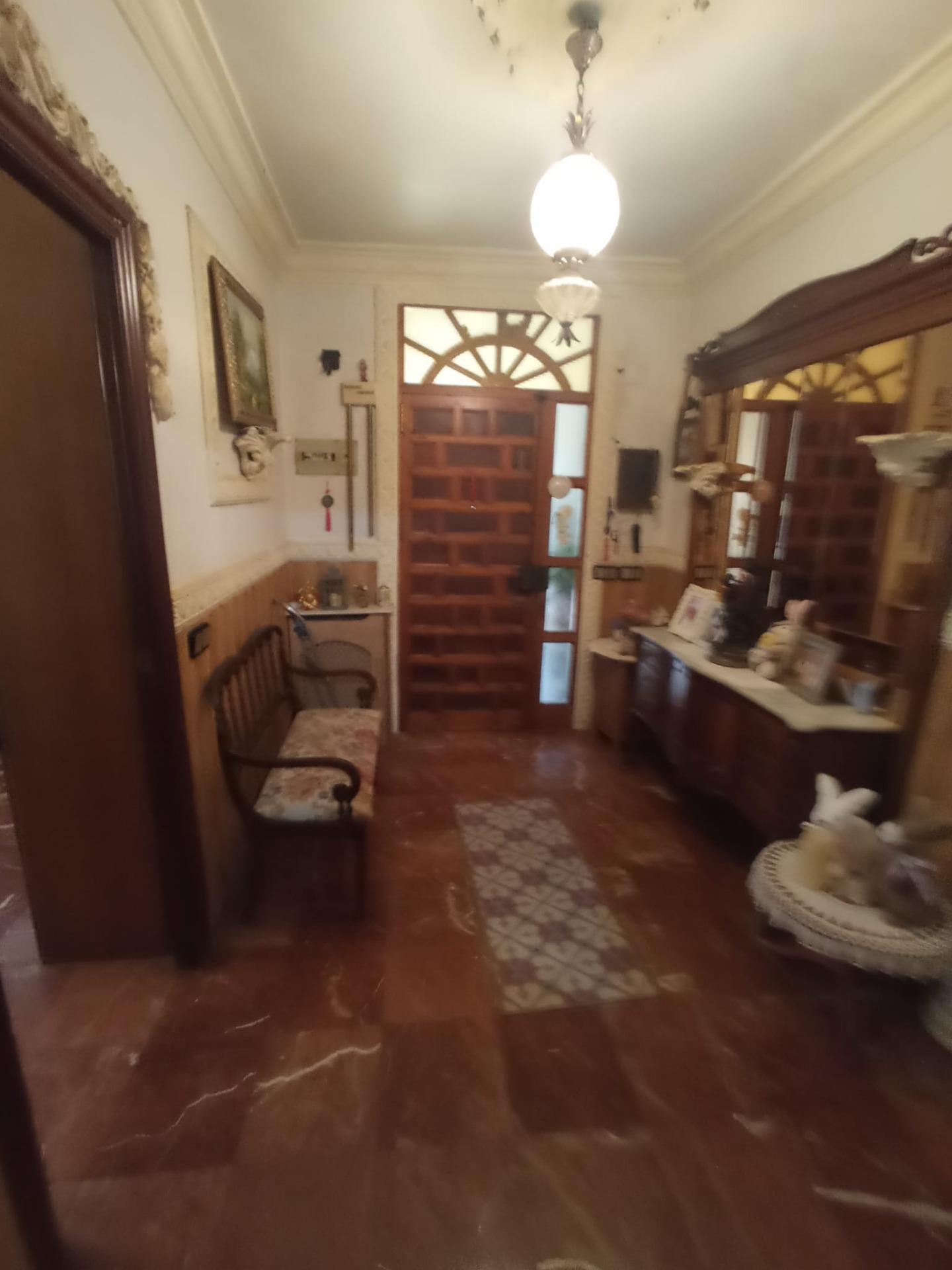 Espectacular chalet con dos torres y vistas panorámicas 12 k - foto 24