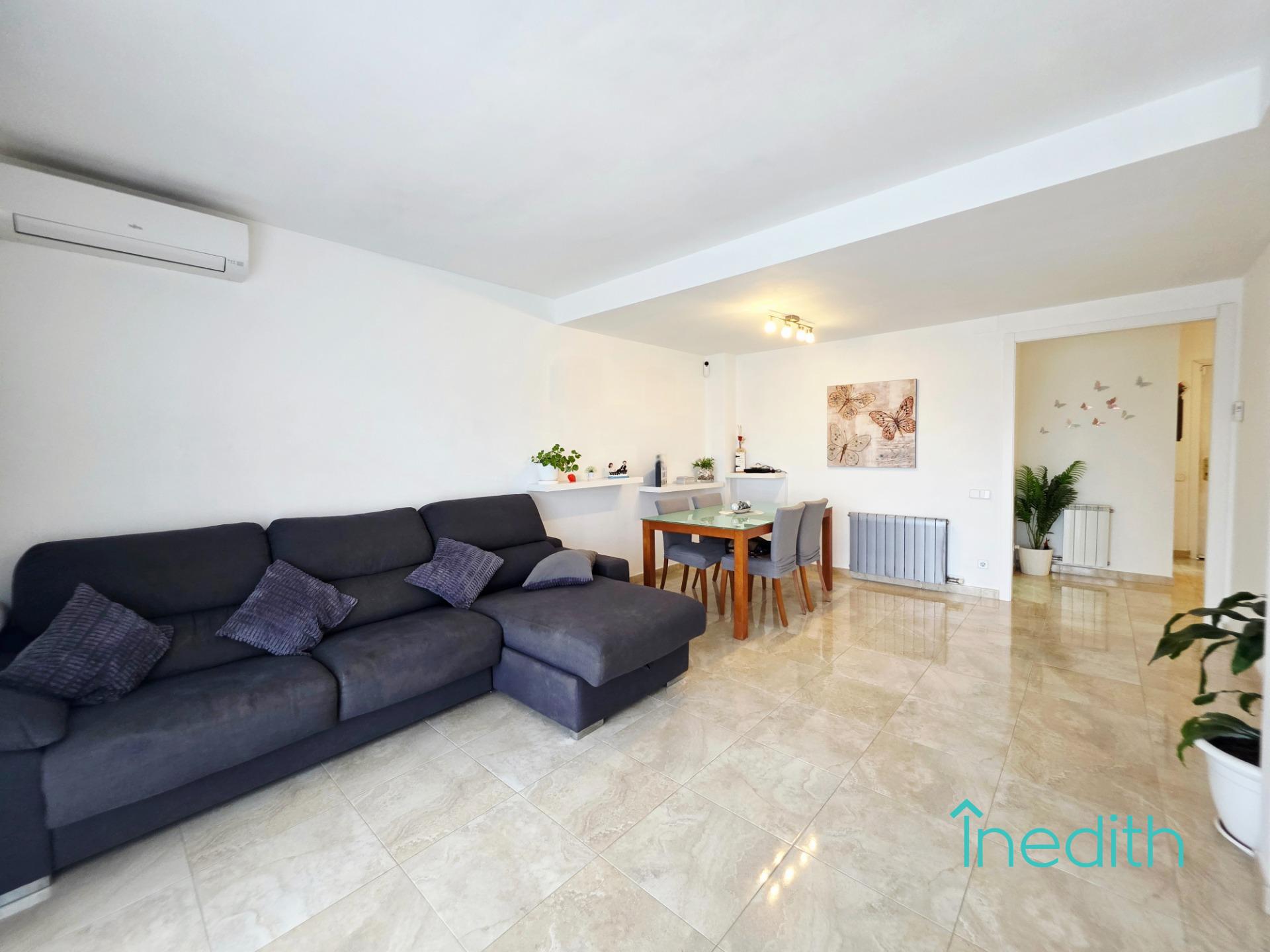 Bonita casa adosada con terraza amplia en el centro de  Abre - foto 16