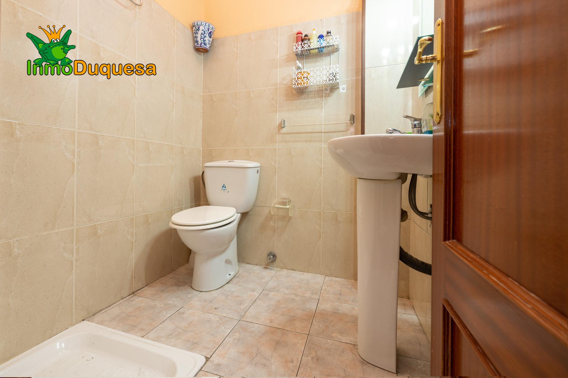 Local comercial en magnifica ubicación. Jardin de la Reina - foto 13