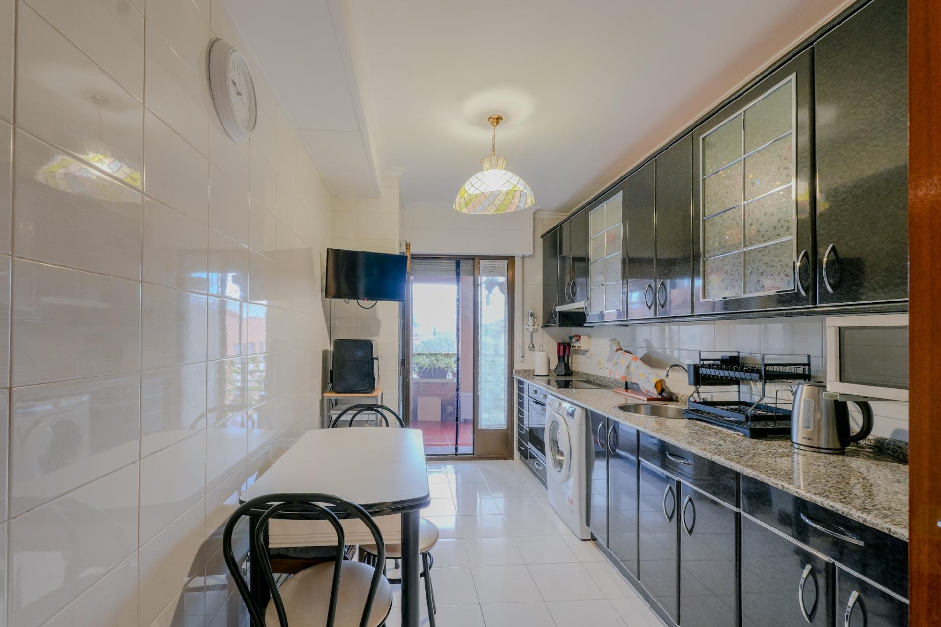 Luminosa vivienda en aAlbelda de Iregua - foto 8