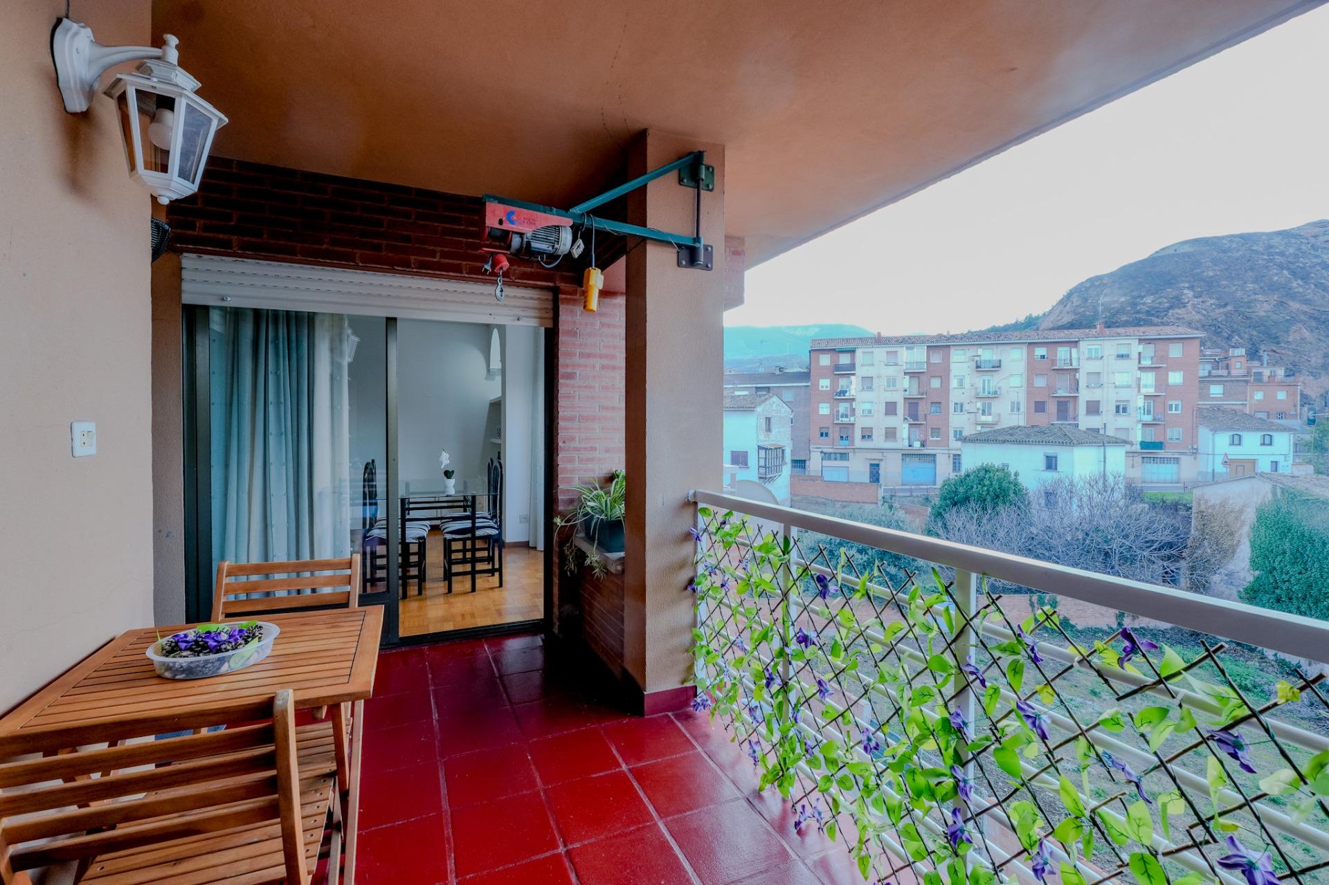 Luminosa vivienda en aAlbelda de Iregua - foto 14