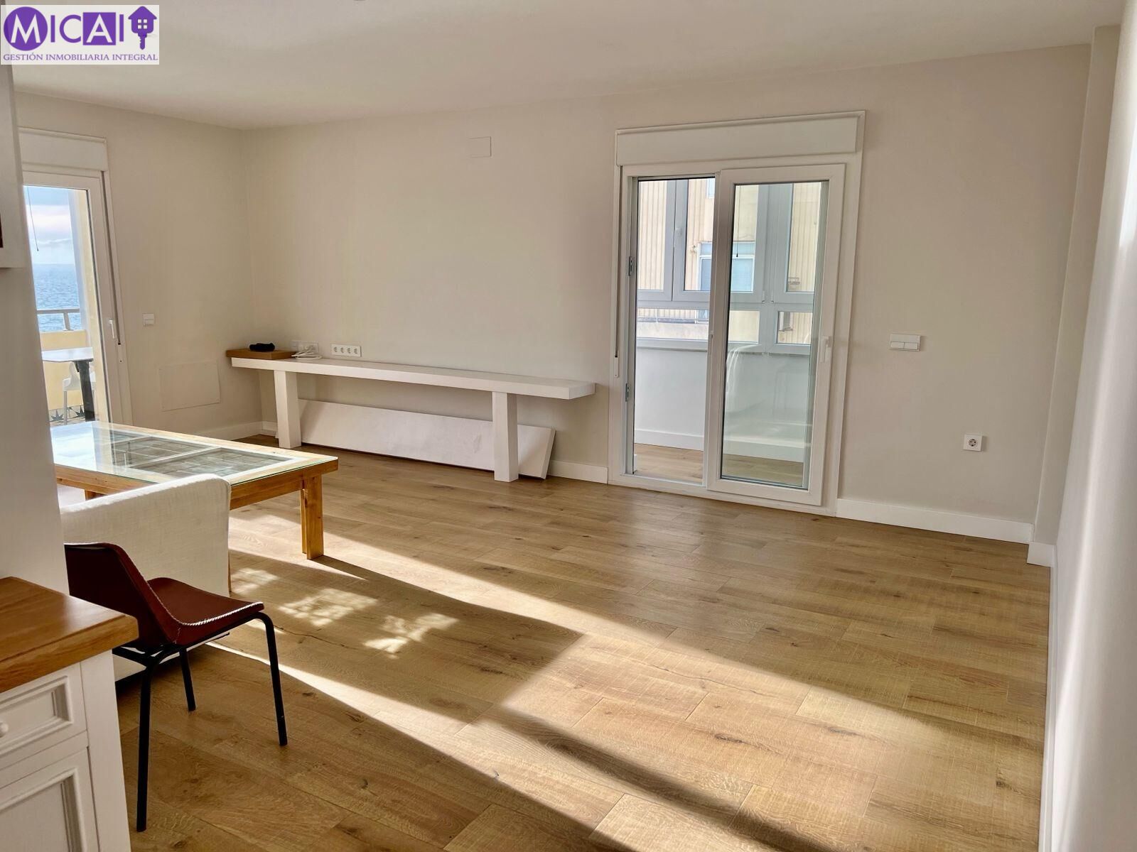 Imponente piso reformado en Paseo Marítimo (zona Cortadura) - foto 16