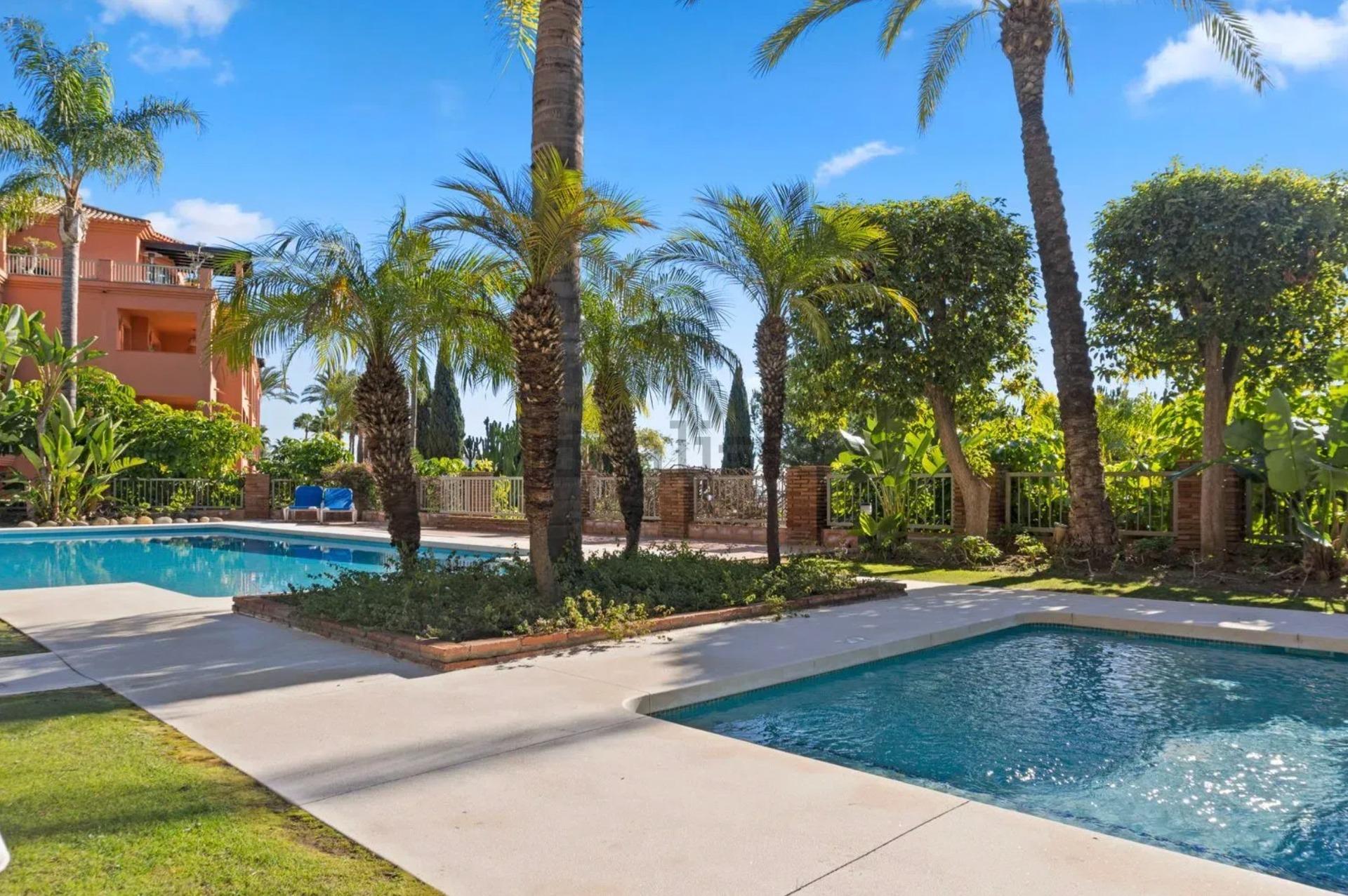 ELEGANTE  piso en venta en Los Flamingos – Benahavís - foto 22