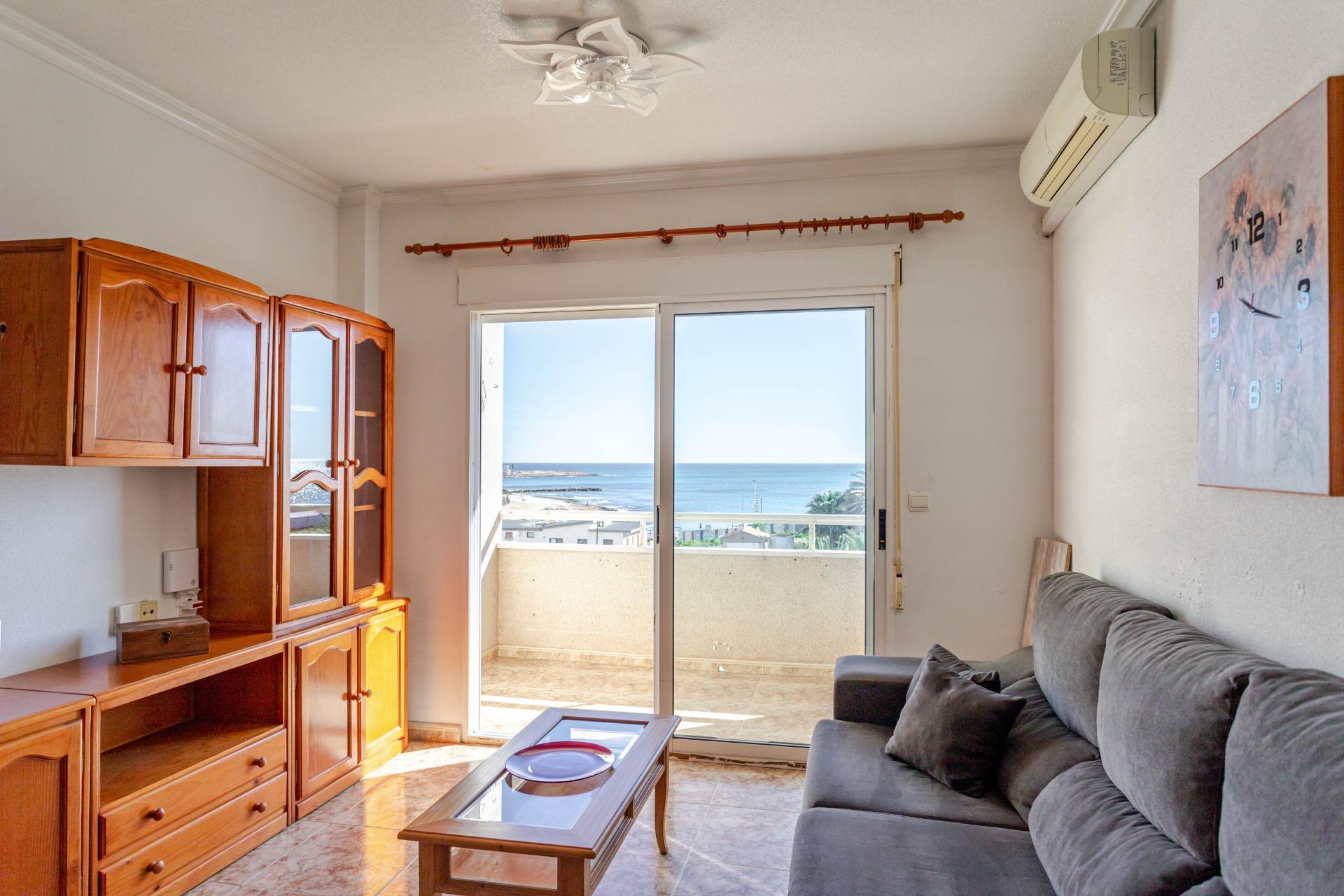 Piso con Vistas Frontales al Mar y Garaje Incluido a 150 Met - foto 5