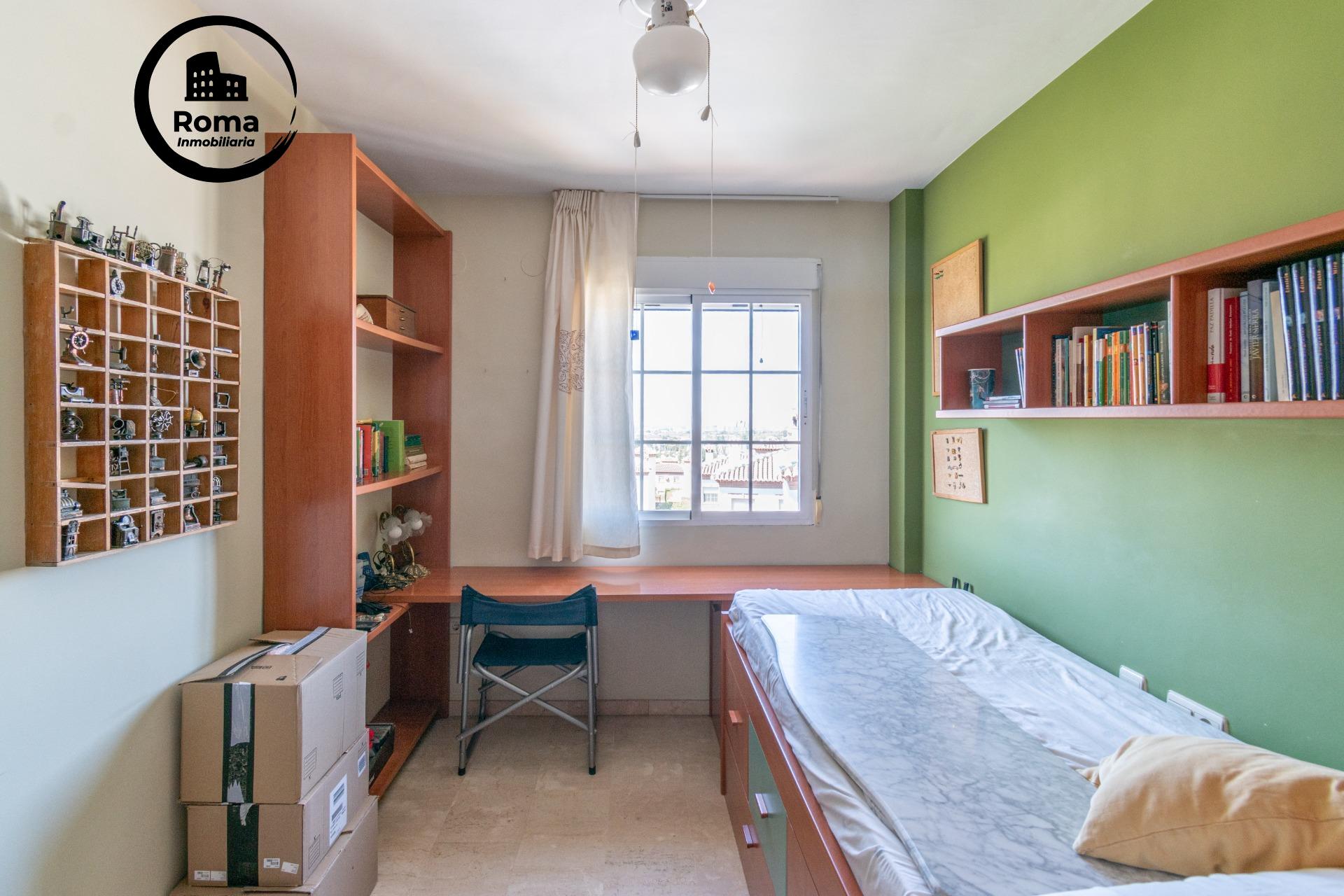 Impresionante Chalet en La Zubia con Piscina y Espacios Ampl - foto 44