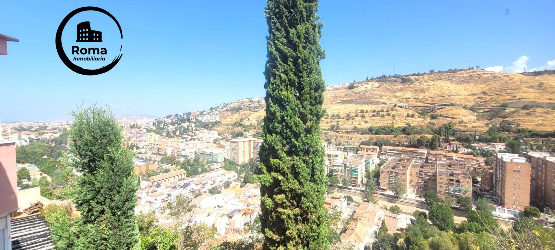 Exclusivo chalet en Urbanización El Serrallo - foto 9