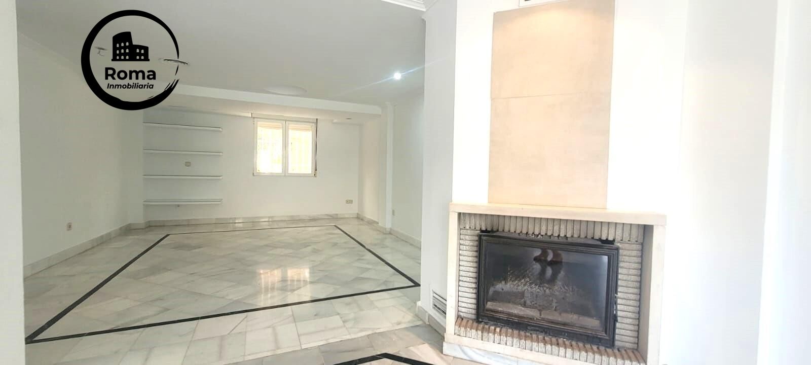 Exclusivo chalet en Urbanización El Serrallo - foto 13