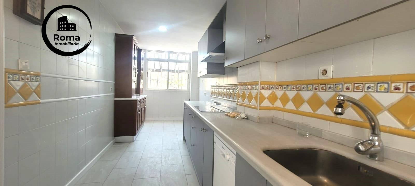 Exclusivo chalet en Urbanización El Serrallo - foto 17