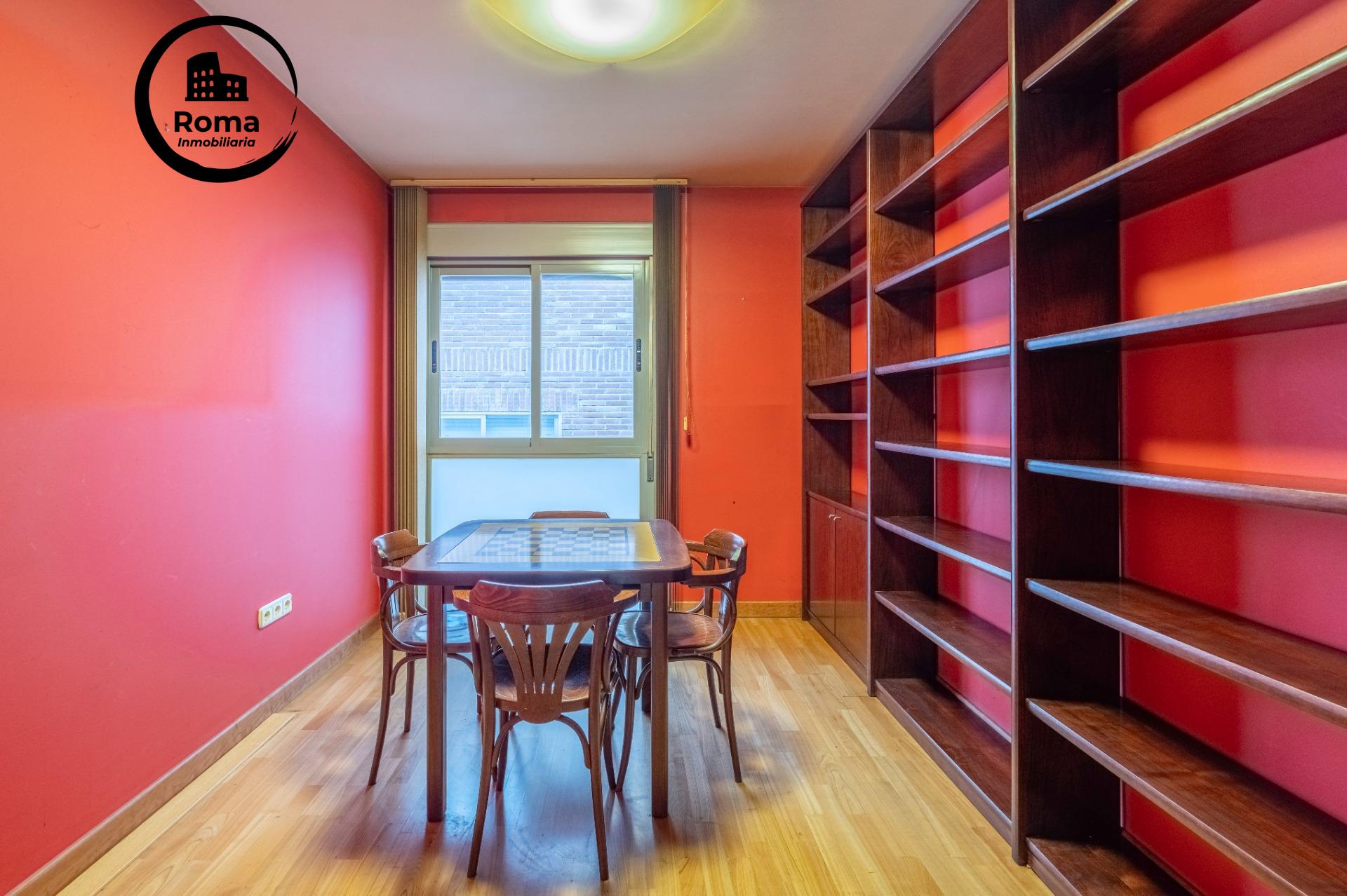 Amplio y Luminoso Piso en el Corazón de Granada - foto 3