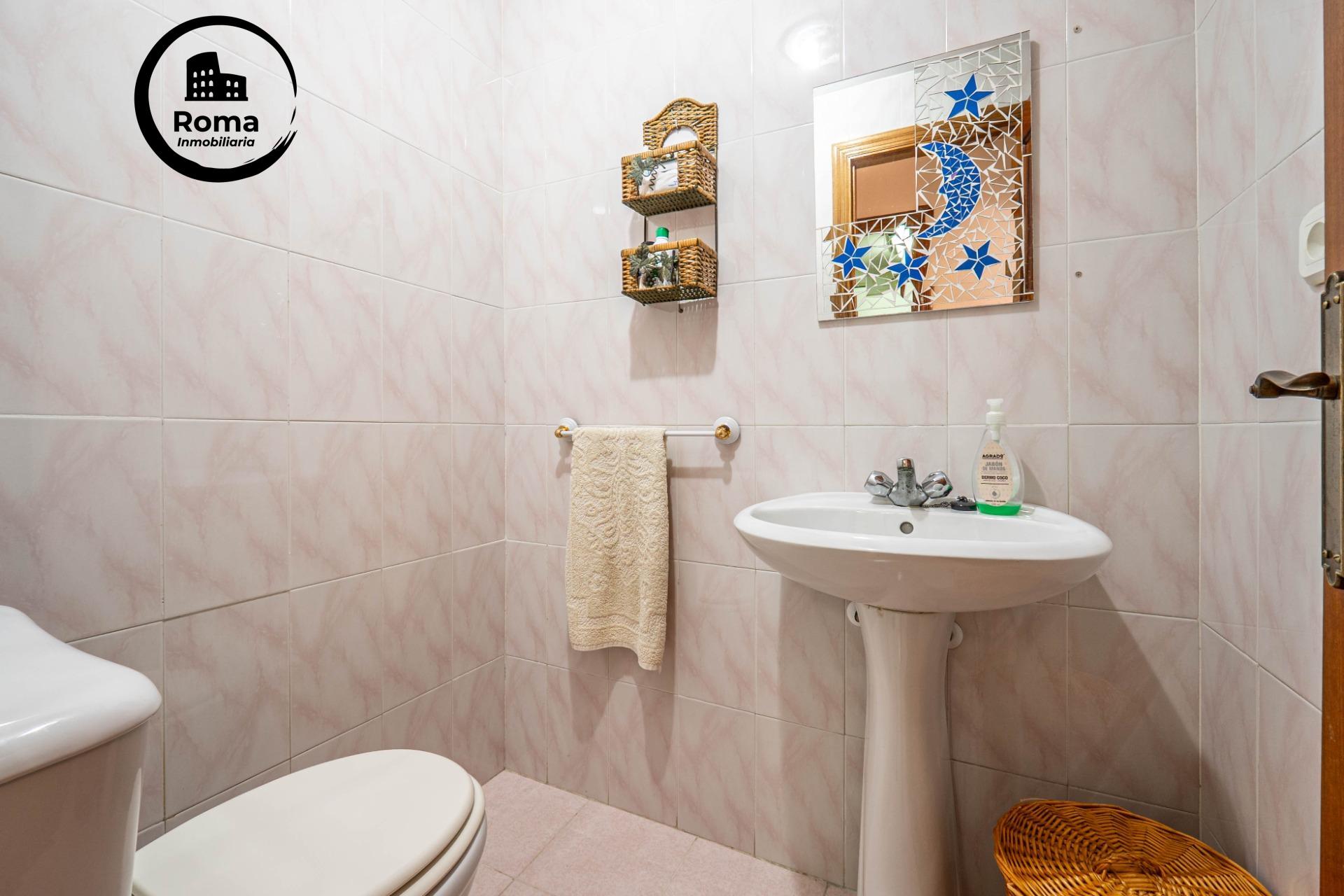 Magnífico apartamento de 2 habitaciones, terraza y garaje en - foto 26