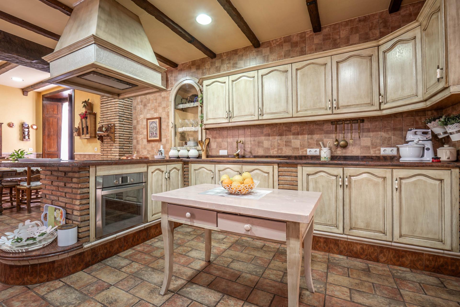 IMPRESIONANTE MANSIÓN EN LOMA LINDA. - foto 29