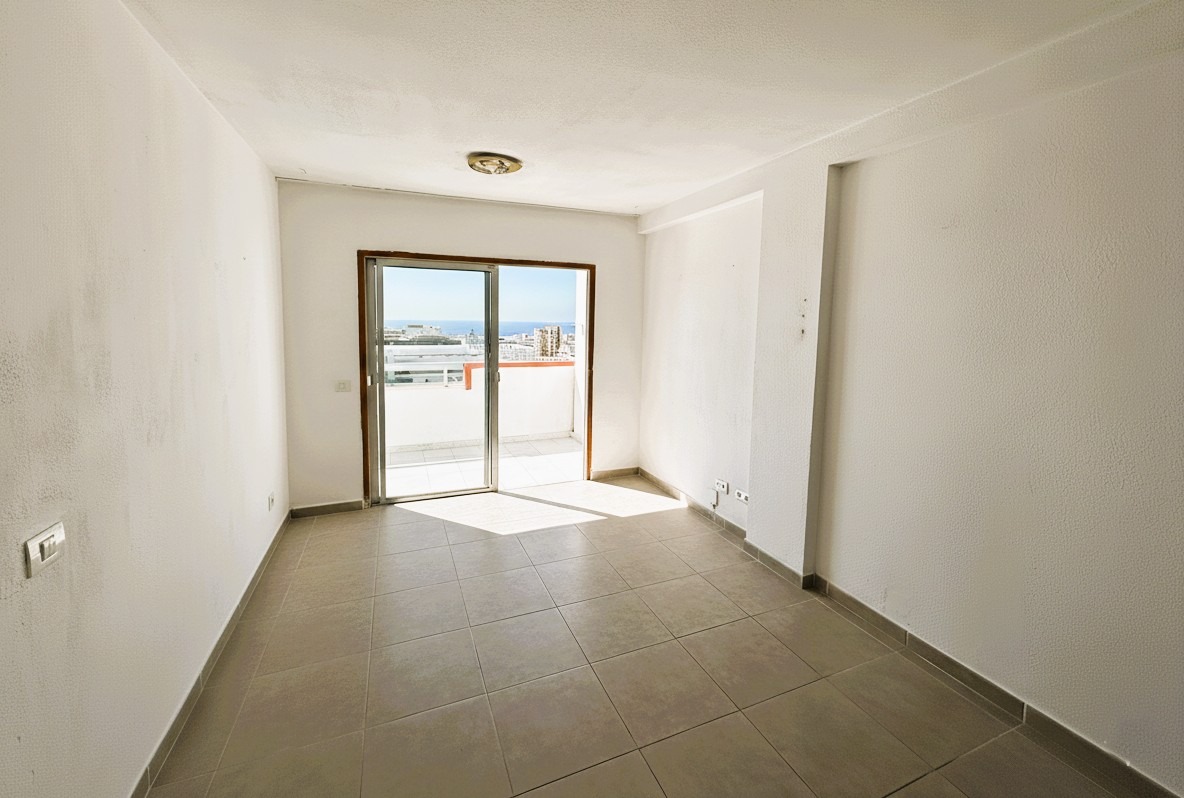 Acogedor apartamento con terraza y vistas al mar en Playa de - foto 3