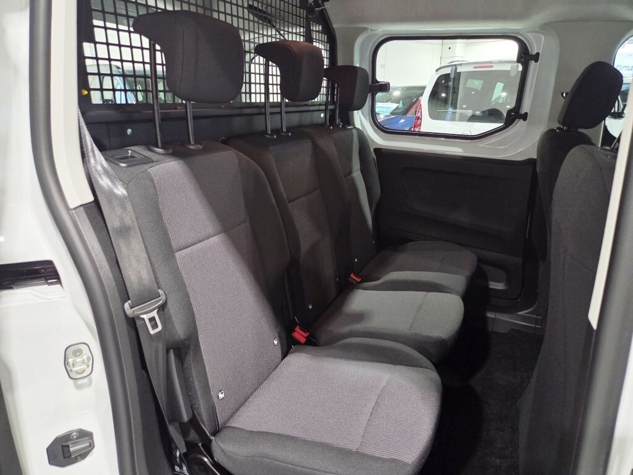 Opel Combo Cargo EDITION N1 1.5TD 100CV S&S MT6 ?6.4 SWB 4P - foto 15